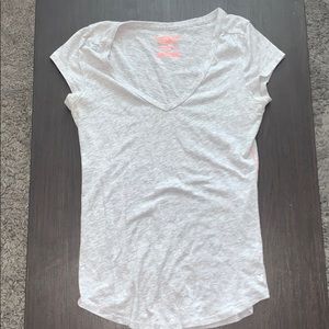 American eagle V-neck T-shirt